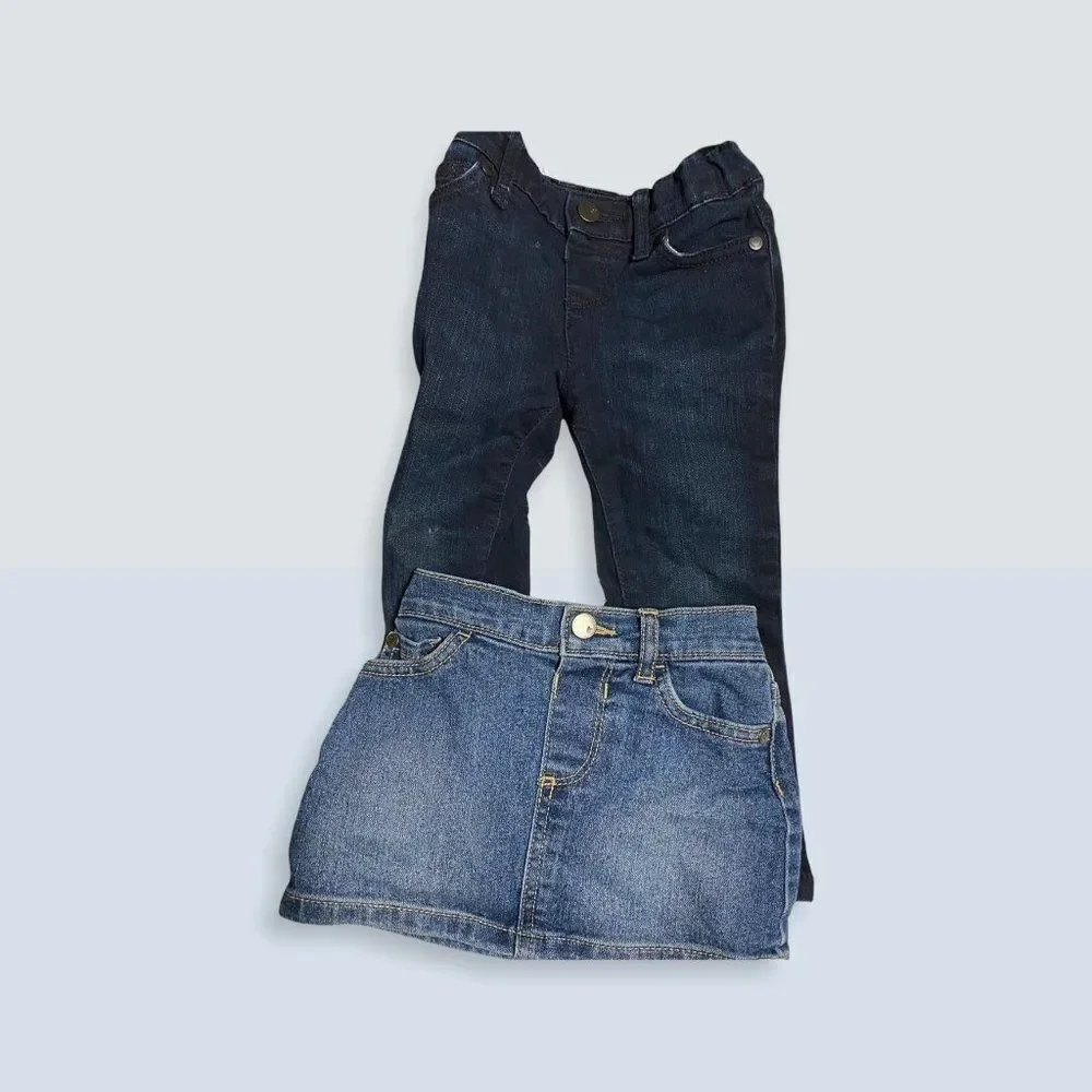 The Children’s place 2pc outfit 1 pair of jeans and 1 skirt